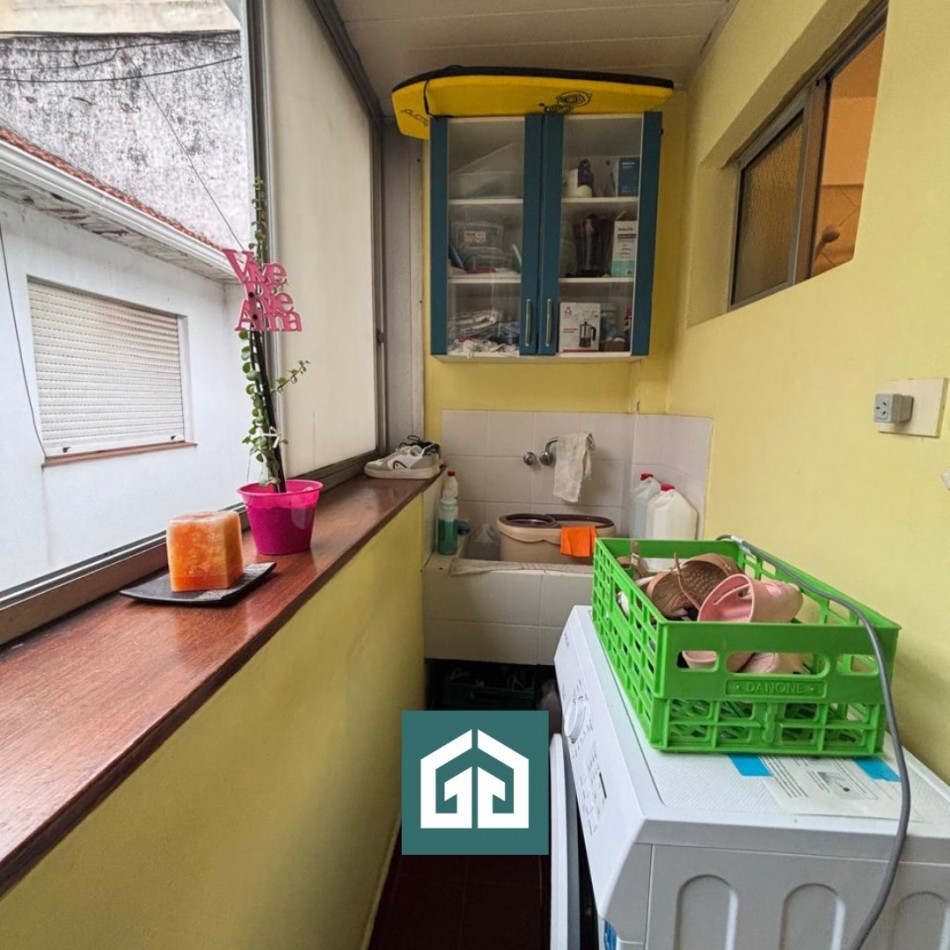 DEPARTAMENTO DE 3 AMBIENTES - EN VENTA