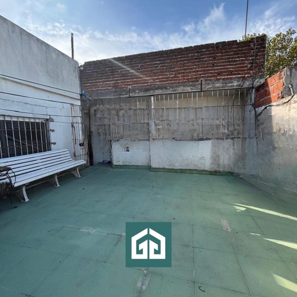 VENTA EN BLOCK - 2 VIVIENDAS Y LOCAL