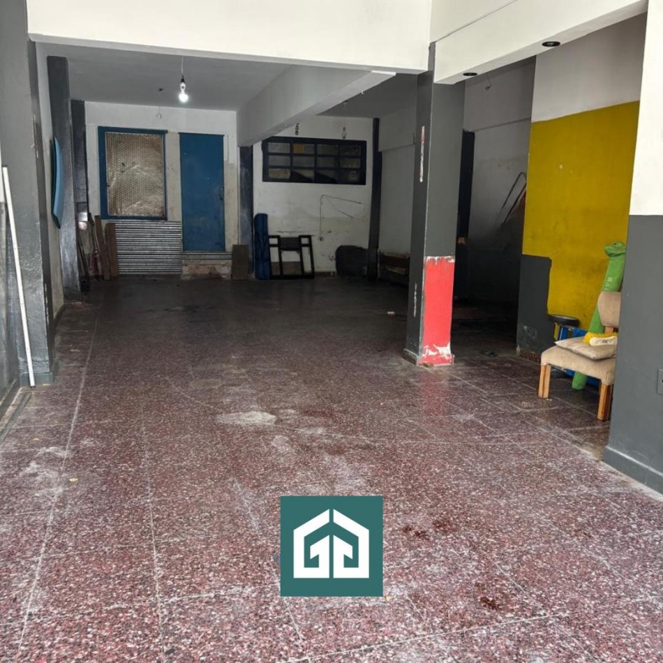 VENTA EN BLOCK - 2 VIVIENDAS Y LOCAL
