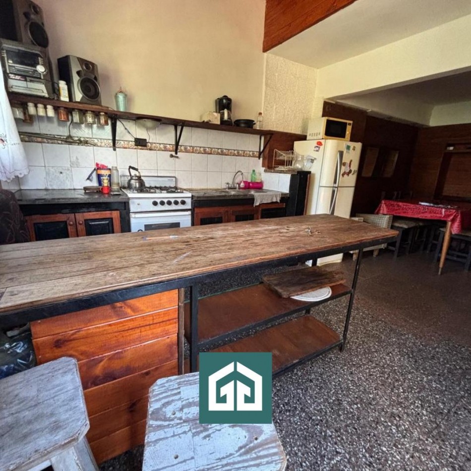 VENTA EN BLOCK - 2 VIVIENDAS Y LOCAL