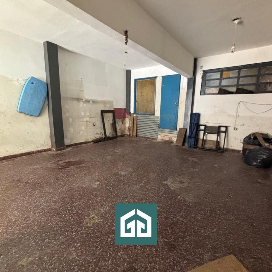 VENTA EN BLOCK - 2 VIVIENDAS Y LOCAL