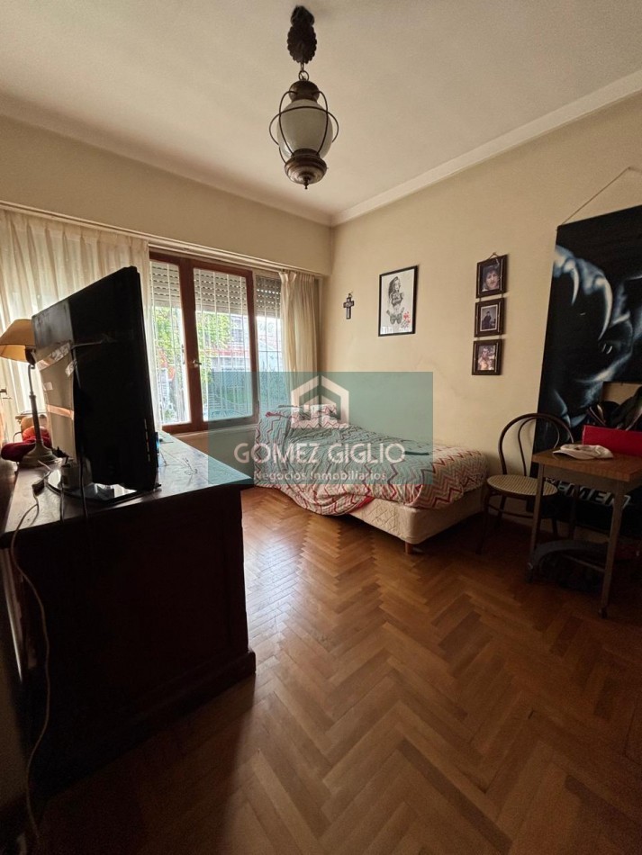 CASA EN VENTA - BARRIO CHAUVIN