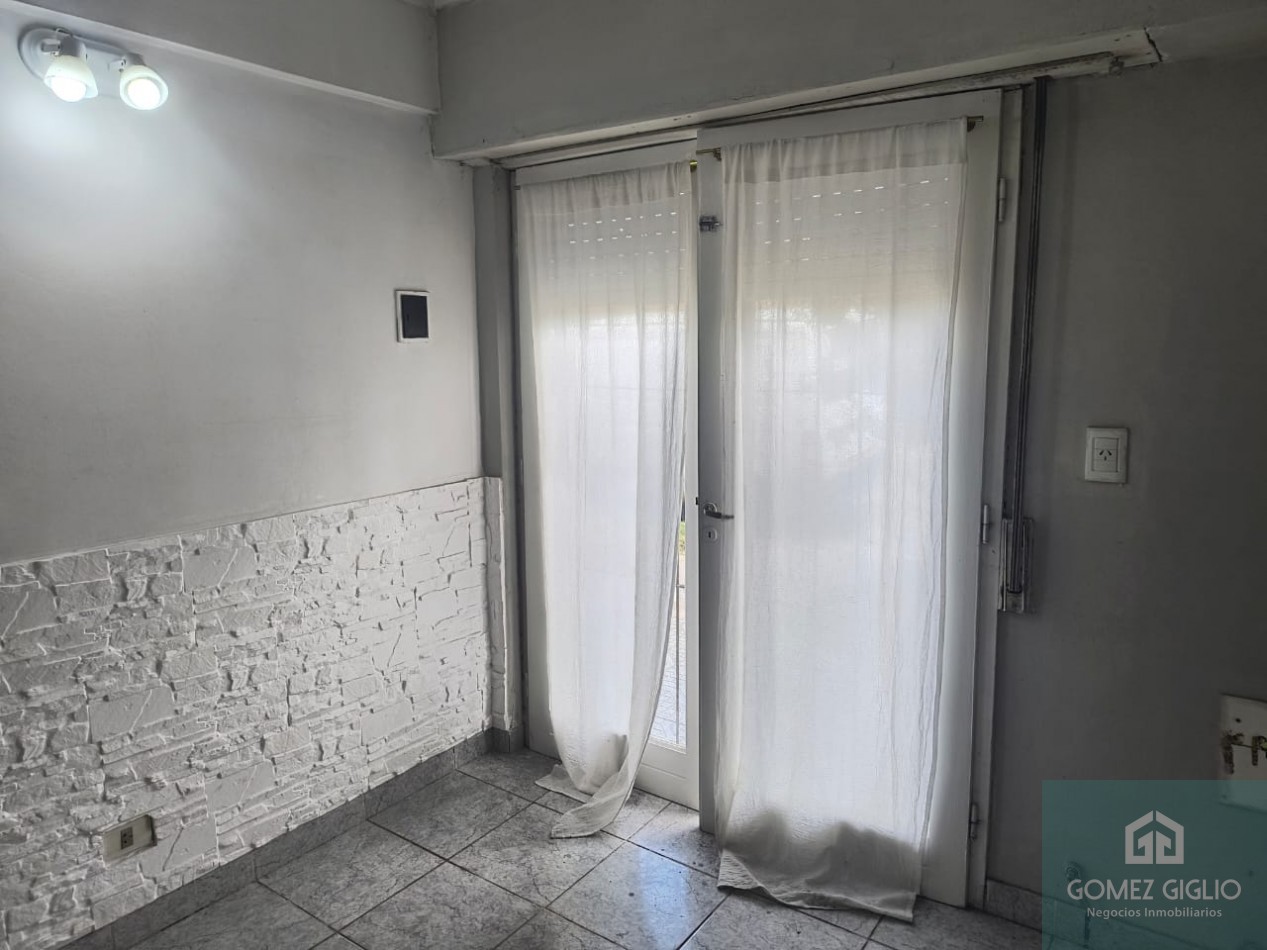 DEPARTAMENTO 2 AMB A LA CALLE