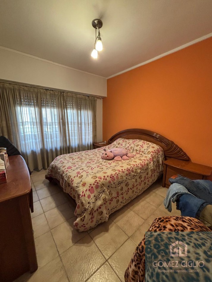 CASA EN VENTA - FLORENCIO SANCHEZ 1500
