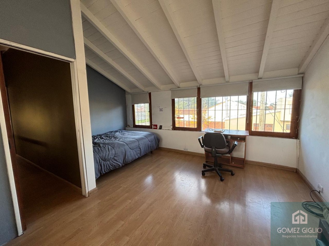 CASA EN VENTA - FLORENCIO SANCHEZ 1500