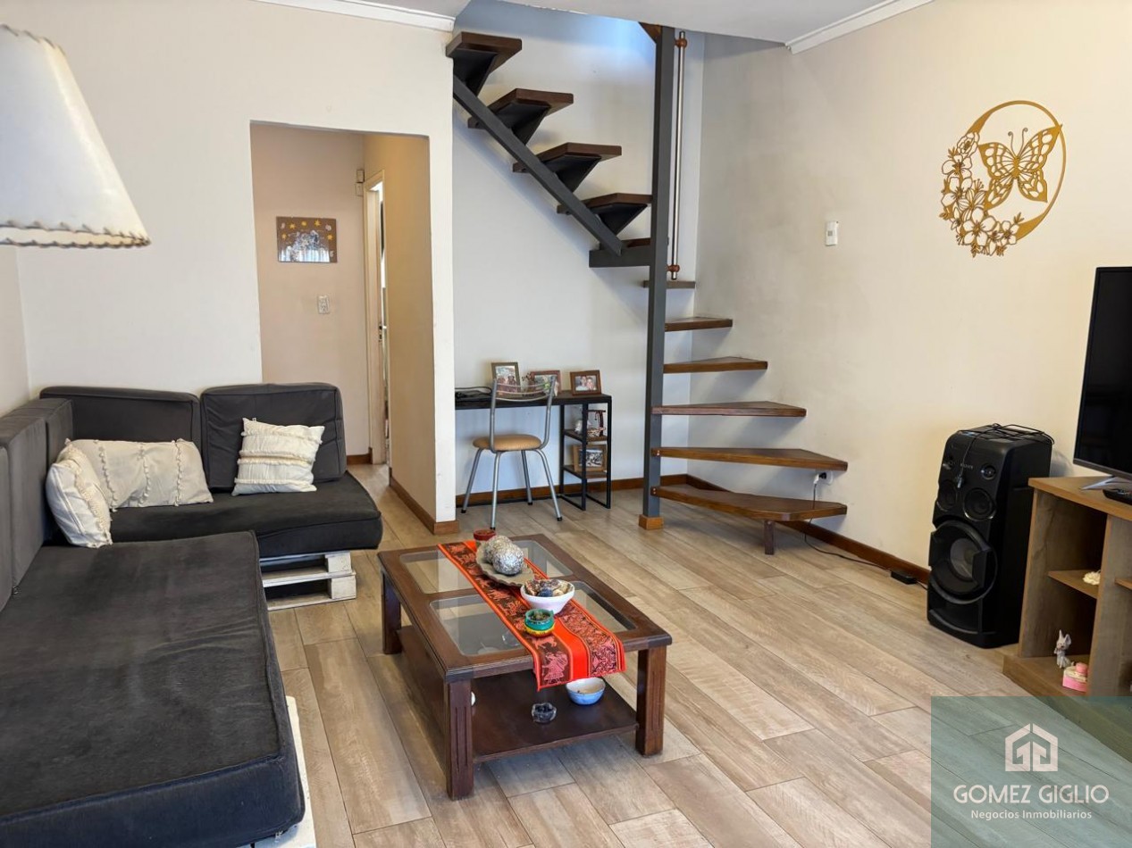 CASA EN VENTA - FLORENCIO SANCHEZ 1500