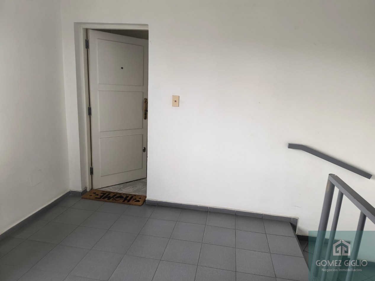 3 AMBIENTES CON ESPACIO DE COCHERA