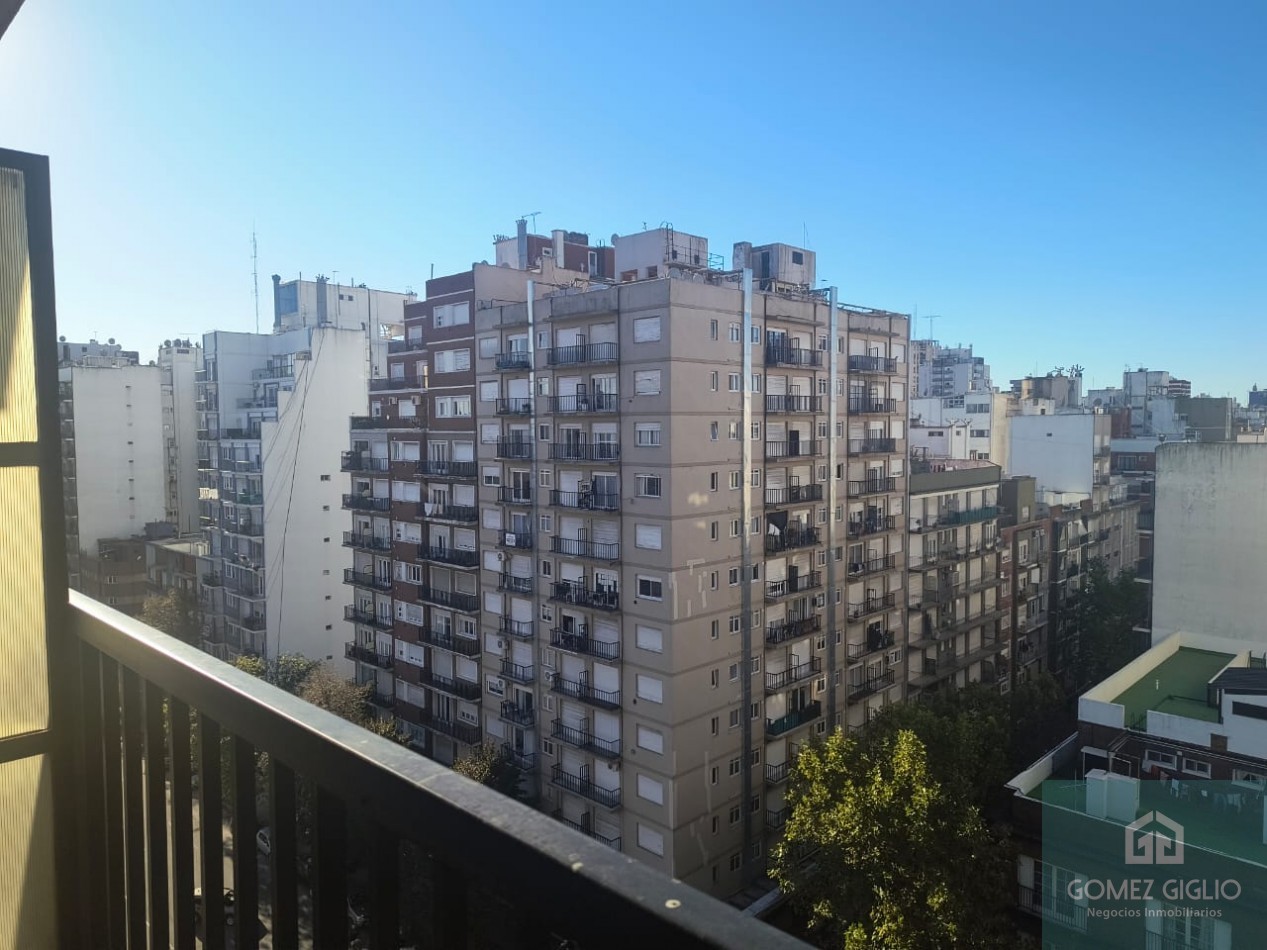 ALQUILER DOS AMBIENTES CON DEPENDENCIA, COCHERA Y BAULERA