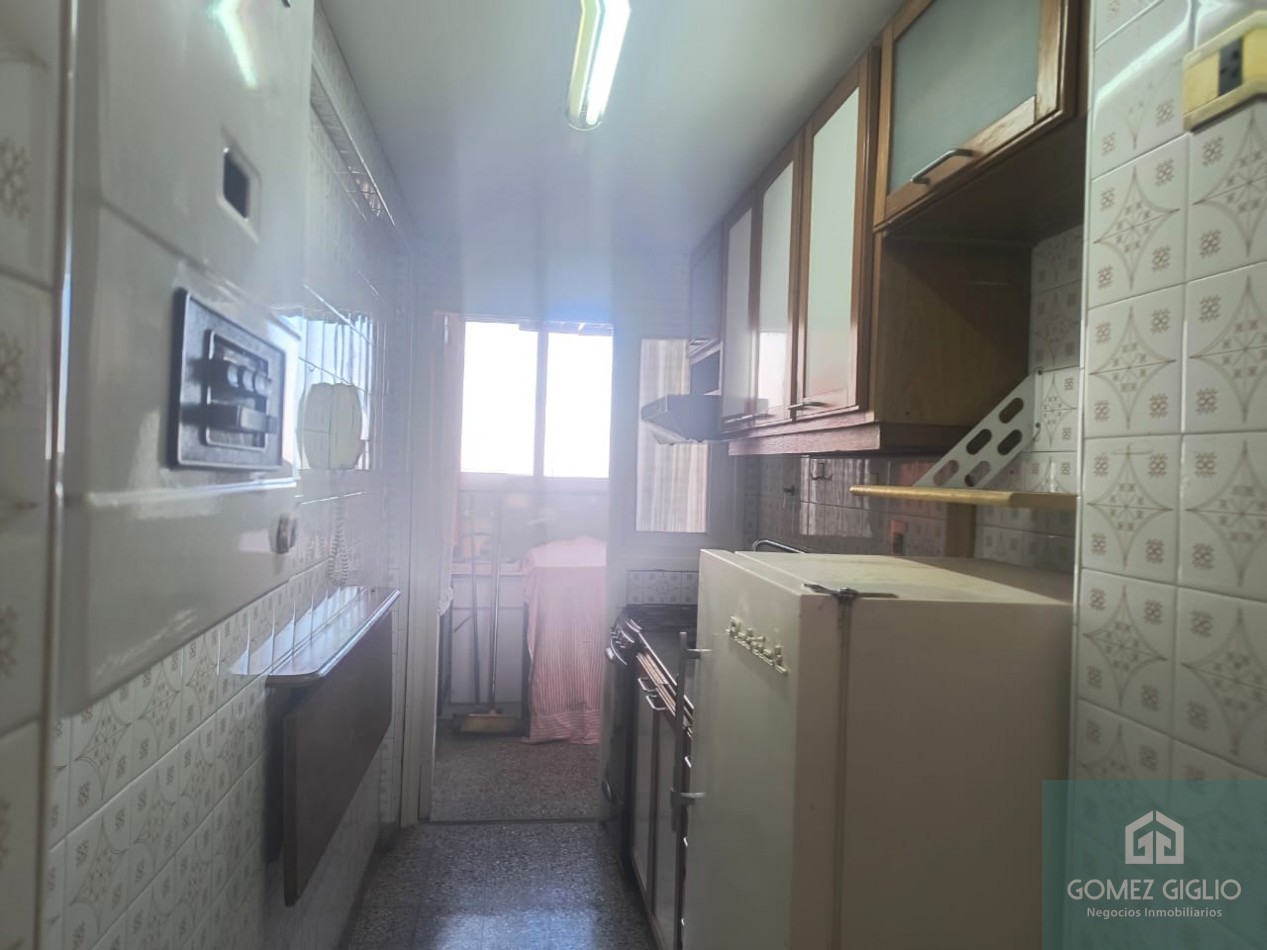 ALQUILER DOS AMBIENTES CON DEPENDENCIA, COCHERA Y BAULERA