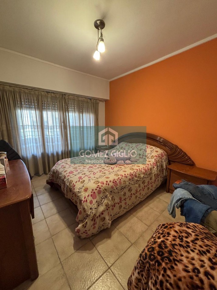 CASA EN VENTA - FLORENCIO SANCHEZ 1500