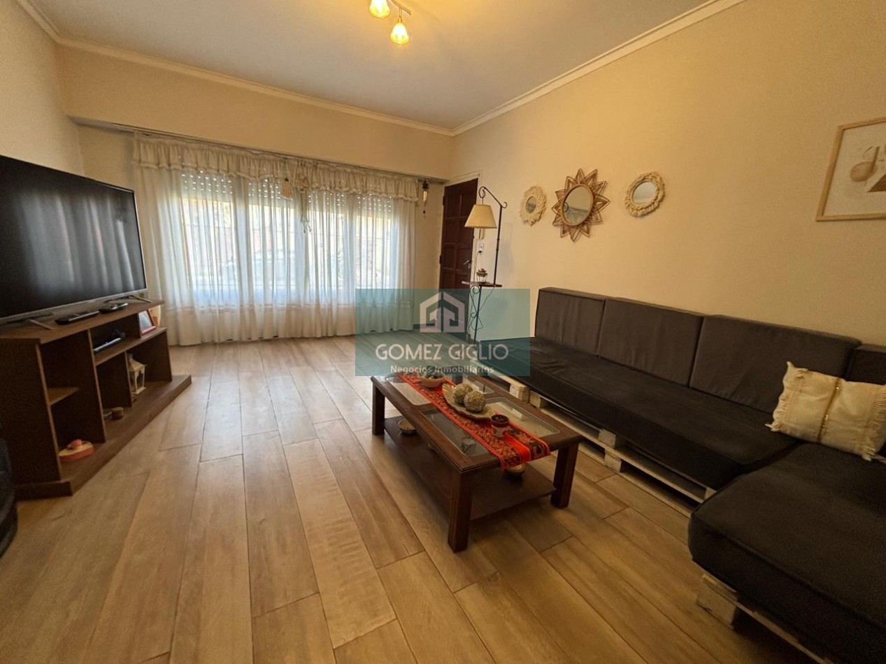 CASA EN VENTA - FLORENCIO SANCHEZ 1500