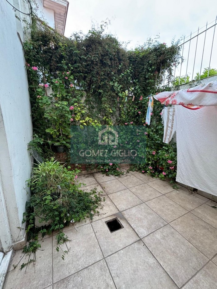 CASA EN VENTA - BARRIO CHAUVIN