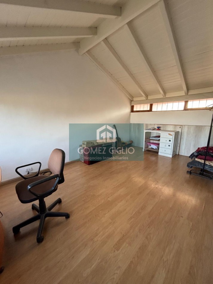 CASA EN VENTA - FLORENCIO SANCHEZ 1500