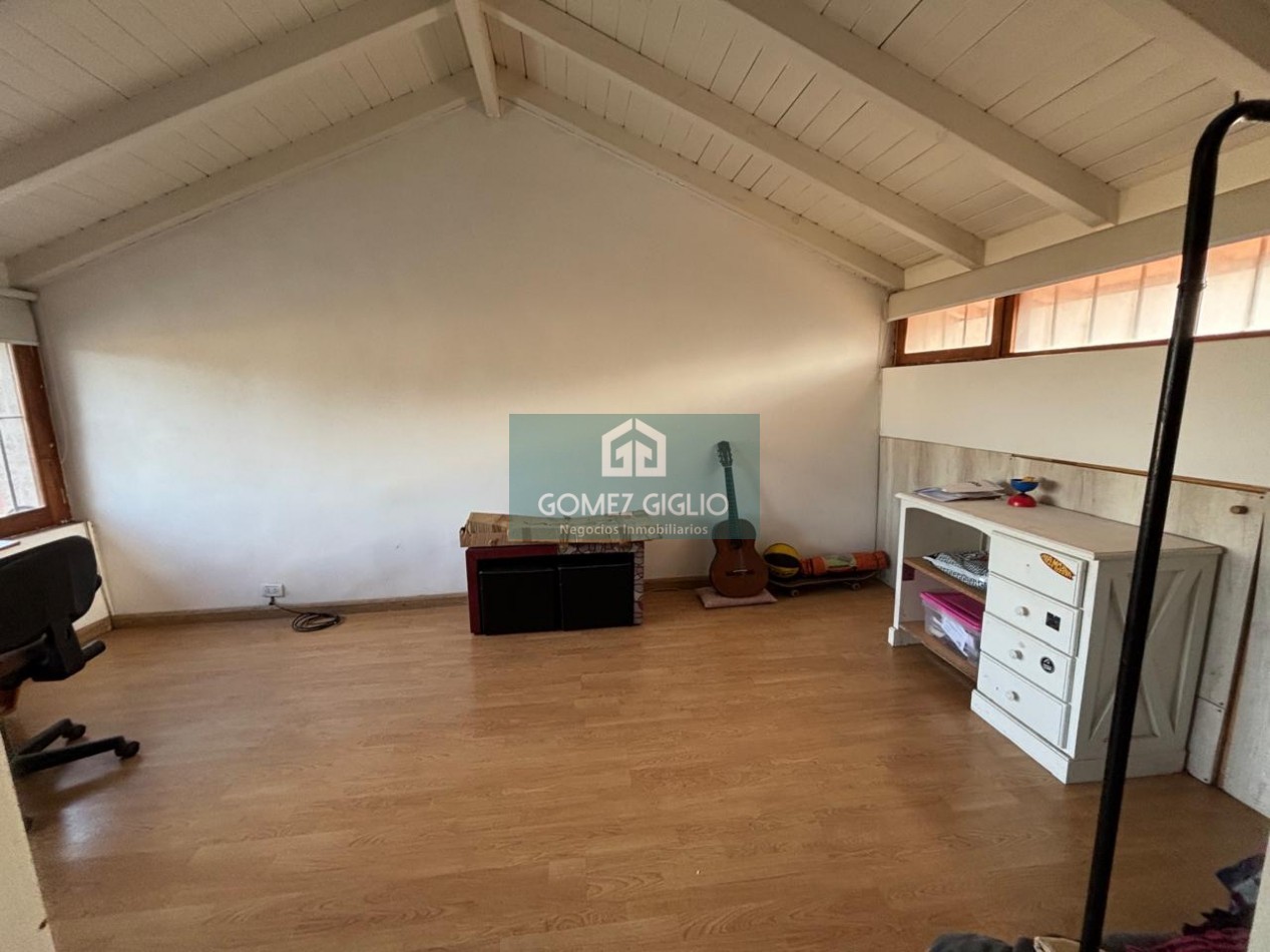 CASA EN VENTA - FLORENCIO SANCHEZ 1500