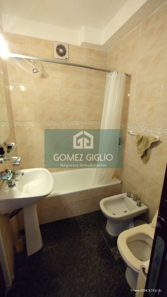 2 AMB COLON Y GUEMES